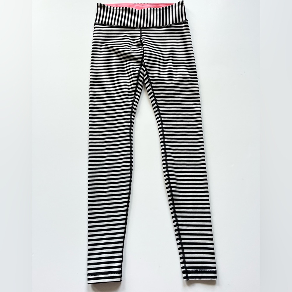 lululemon athletica Wunder Under Pant in Narrow Bold Stripe Black Angel Wing -6